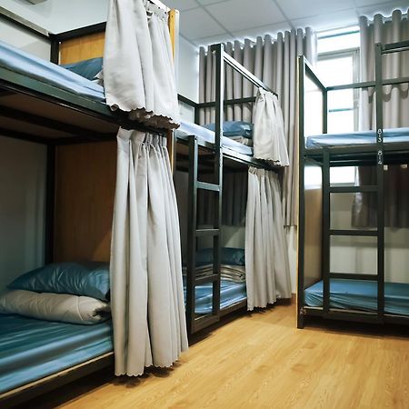 199X.Nest Hotel Хошимин Екстериор снимка