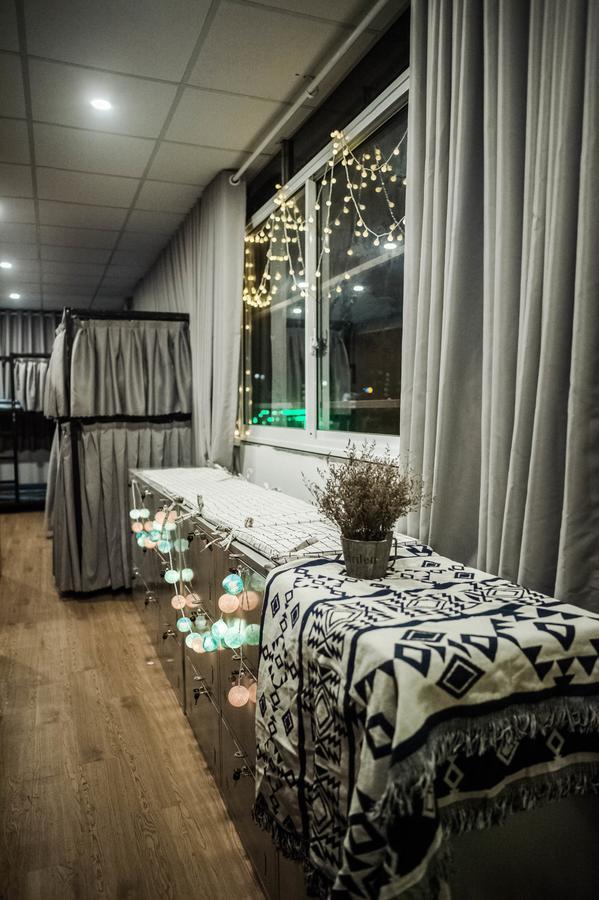 199X.Nest Hotel Хошимин Екстериор снимка